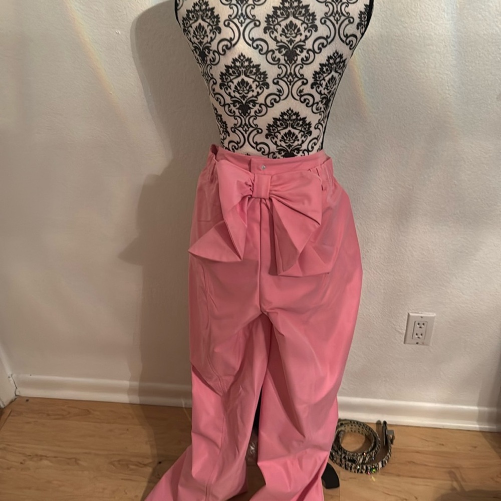 Pink Wide-Leg Pants with Bow Detail